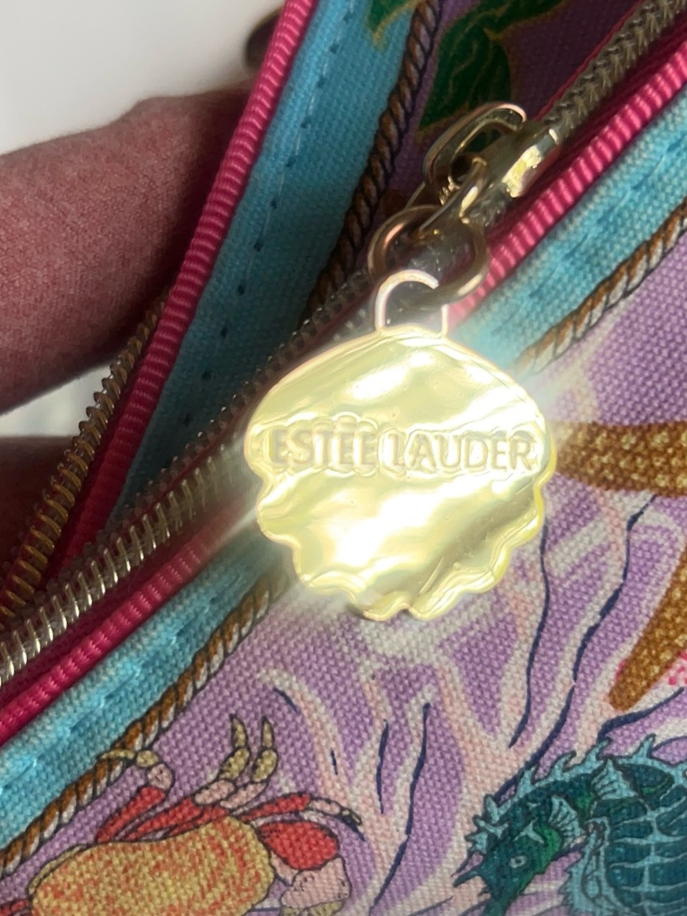 Estee Lauder Pink & Turquoise Sea Life canvas Cosmetic Pouch - Picture 8 of 8